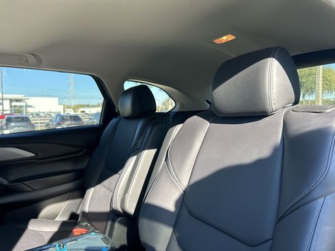 Used 2023 MAZDA CX-9 Touring image 4