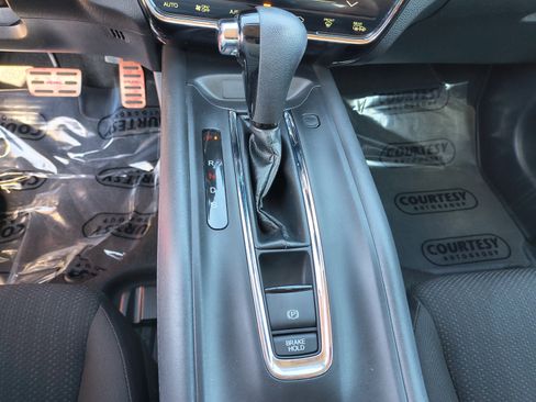 Used 2016 Honda HR-V EX image 30