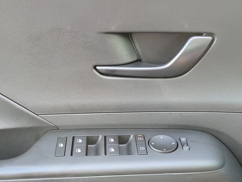 Used 2026 Hyundai Kona SEL Sport FWD image 15
