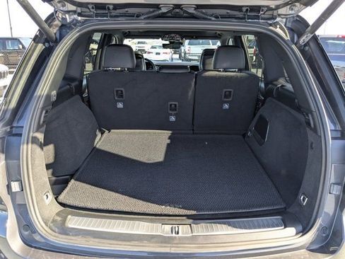 Used 2022 Jeep Grand Cherokee Summit w/ Luxury Tech Group V image 12