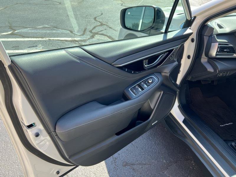 Used 2020 Subaru Outback Limited AWD/4WD image 16