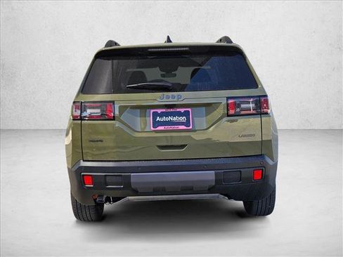 New 2026 Jeep Cherokee Laredo AWD/4WD image 8