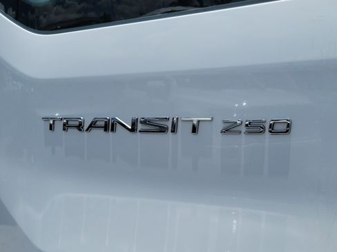 Used 2024 Ford Transit 250 Low Roof w/ Exterior Upgrade Package RWD image 10