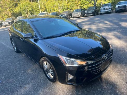 Used 2019 Hyundai Elantra SEL image 10