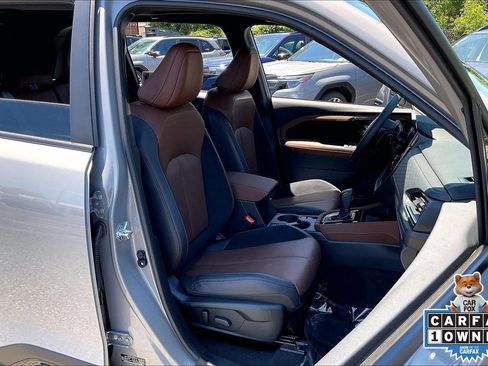 Certified 2025 Subaru Forester Touring AWD/4WD image 7