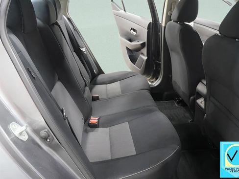 Used 2021 Nissan Sentra SV image 27