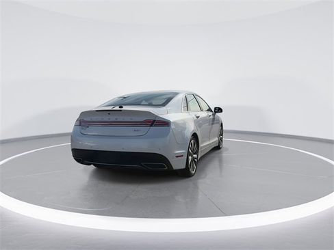 Used 2019 Lincoln MKZ Reserve image 7
