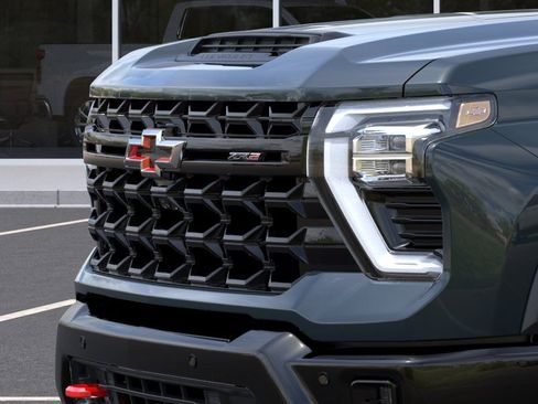 New 2026 Chevrolet Silverado 2500 ZR2 AWD/4WD image 13