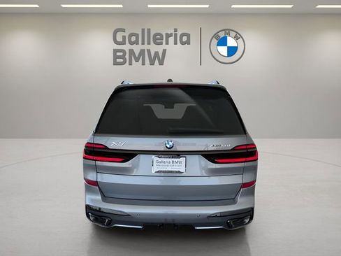 Used 2026 BMW X7 xDrive40i w/ M Sport Package image 11