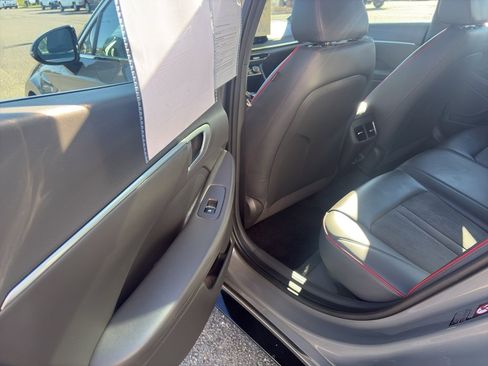 Used 2022 Hyundai Sonata SEL Plus w/ Cargo Package image 13