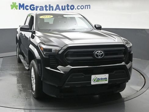 Used 2024 Toyota Tacoma SR RWD image 5