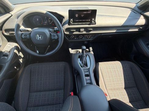 Used 2024 Honda HR-V Sport image 15