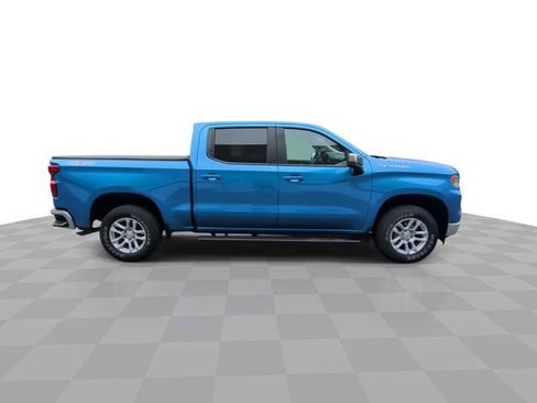 Used 2025 Chevrolet Silverado 1500 LT image 9