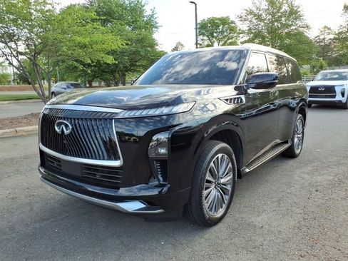 Certified 2025 INFINITI QX80 Luxe RWD image 1