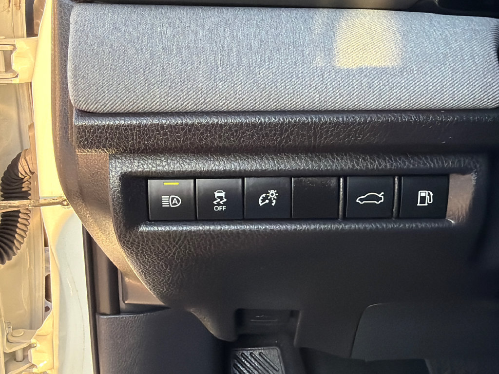 Used 2025 Toyota Camry LE FWD image 21