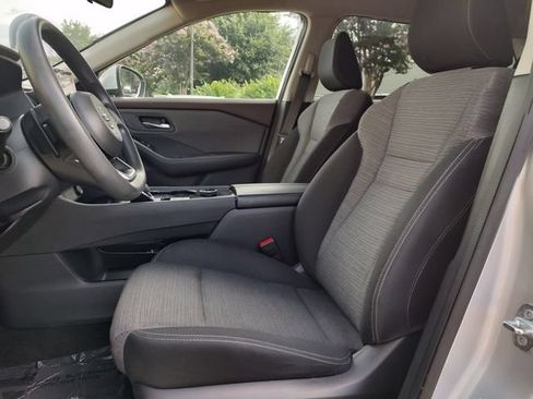 Used 2021 Nissan Rogue SV AWD/4WD image 26