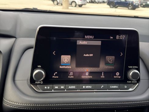 New 2026 Nissan Rogue SV AWD/4WD image 18