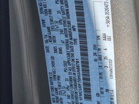 Used 2017 Ford Escape S image 17