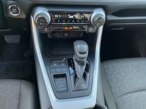 Used 2024 Toyota RAV4 XLE image 22