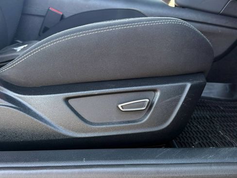 Used 2019 Ford Mustang GT RWD image 13