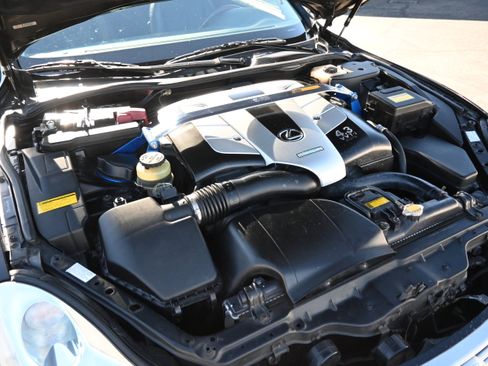 Used 2005 Lexus SC 430 Convertible image 25