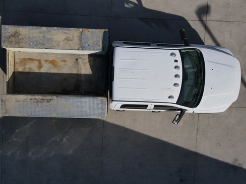 Used 2018 RAM 3500 Tradesman w/ Chrome Appearance Group image 10