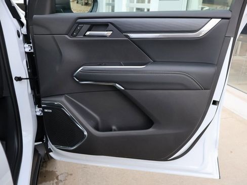 New 2026 GMC Acadia Elevation w/ Black Edition image 34