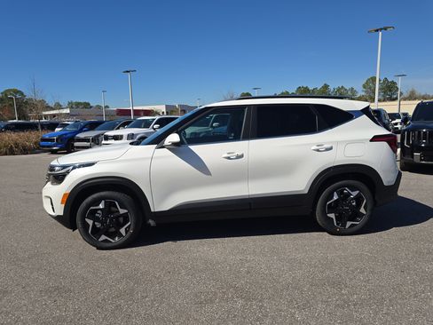 New 2026 Kia Seltos EX image 5