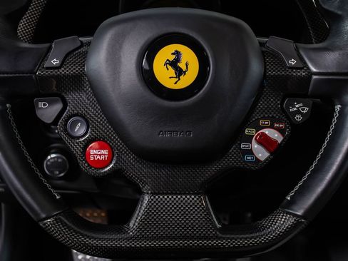 Used 2014 Ferrari F12 Berlinetta RWD image 38