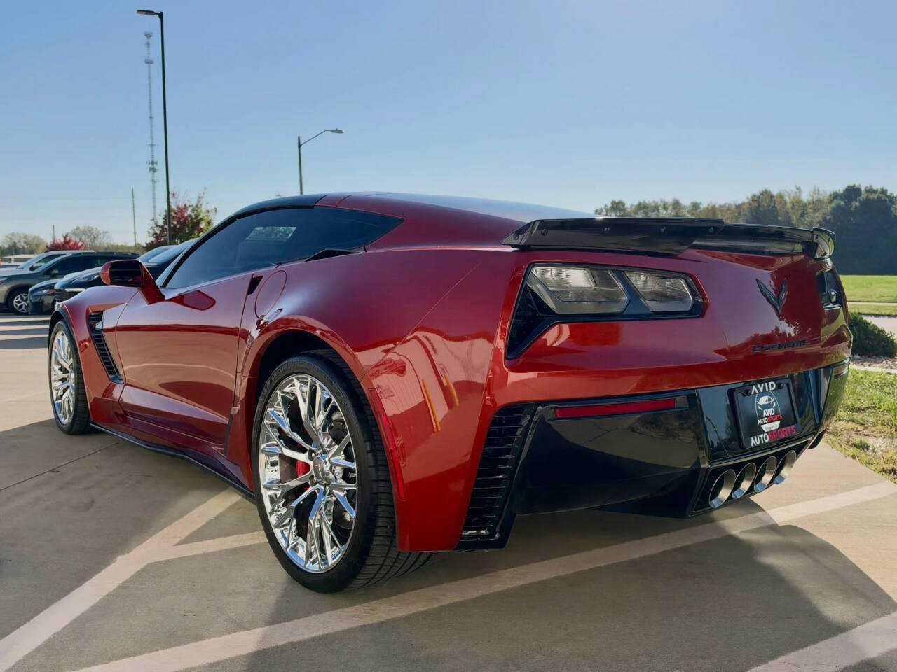 Used 2015 Chevrolet Corvette Z06 w/ 2LZ Preferred Equipment Group RWD image 8