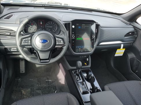 Used 2026 Subaru Forester Premium AWD/4WD image 7
