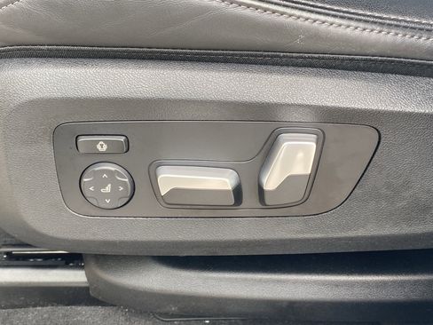 Used 2023 BMW X5 sDrive40i image 16