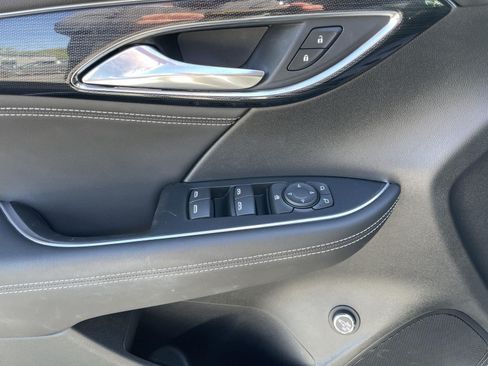 Used 2023 Buick Envision Preferred w/ Sport Touring Package AWD/4WD image 18