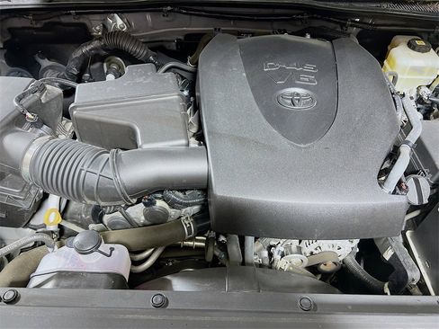 Certified 2021 Toyota Tacoma TRD Off-Road w/ TRD Premium Off Road Package image 28