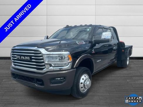Used 2024 RAM 3500 Limited w/ Towing Technology Group AWD/4WD image 8