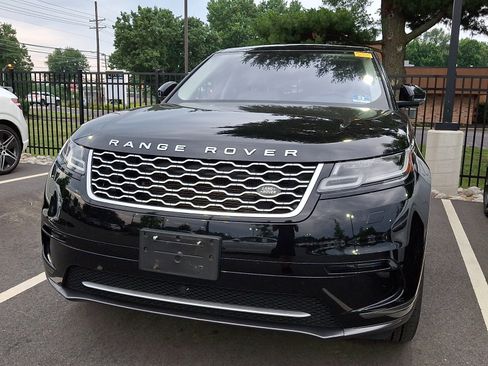 Used 2018 Land Rover Range Rover Velar S AWD/4WD image 4