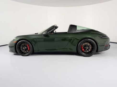Certified 2026 Porsche 911 Targa 4 GTS AWD/4WD image 8