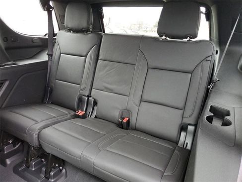 Certified 2022 Chevrolet Tahoe Z71 w/ Luxury Package image 30