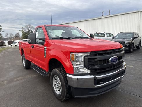 Used 2022 Ford F250 XL w/ Power Equipment Group image 1