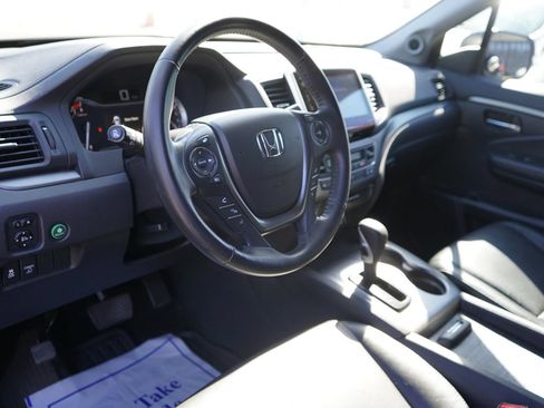 Used 2019 Honda Ridgeline RTL-T image 9