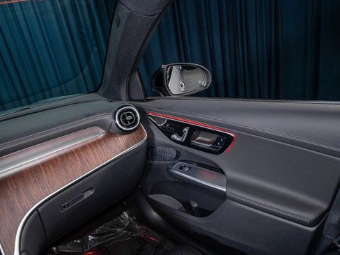 New 2026 Mercedes-Benz GLC 300 4MATIC image 22