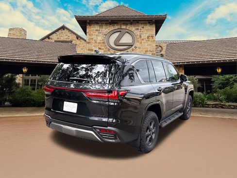 Certified 2025 Lexus LX 700h Overtrail w/ Accessory Package (Z1) AWD/4WD image 2