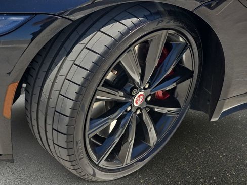 Certified 2022 Jaguar F-TYPE R AWD/4WD image 29