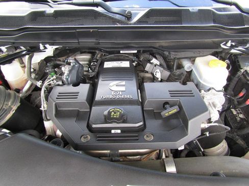 Used 2024 RAM 2500 Big Horn w/ Off Road Package AWD/4WD image 22