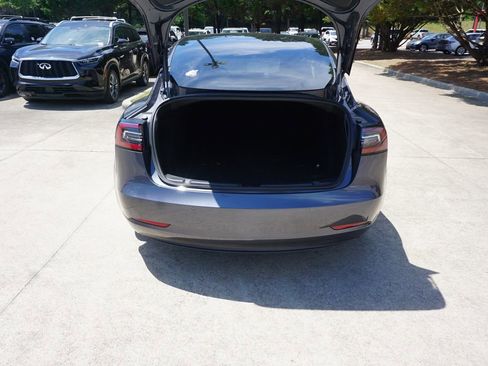 Used 2019 Tesla Model 3 Standard Range Plus RWD image 17