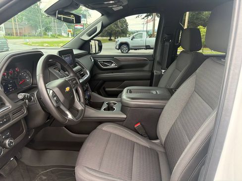Used 2023 Chevrolet Tahoe LS AWD/4WD image 10