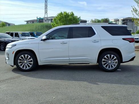 Certified 2023 Chevrolet Traverse Premier FWD image 37