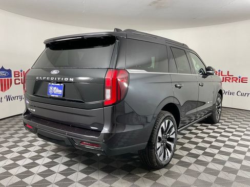 New 2027 Ford Expedition Platinum w/ Driver's Package AWD/4WD image 3