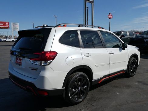 Used 2024 Subaru Forester Sport image 5