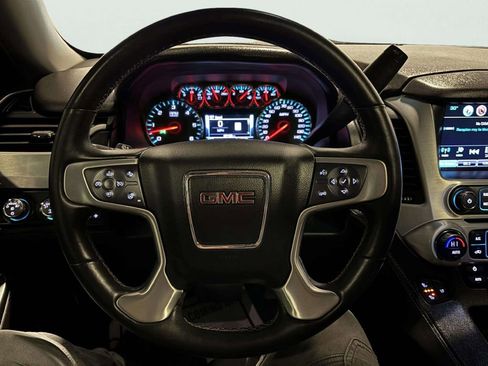 Used 2018 GMC Yukon SLT w/ Premium Edition image 43